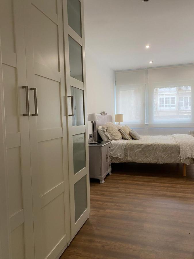 Apartamento Centrico Y Moderno Apartman Ferrol Kültér fotó